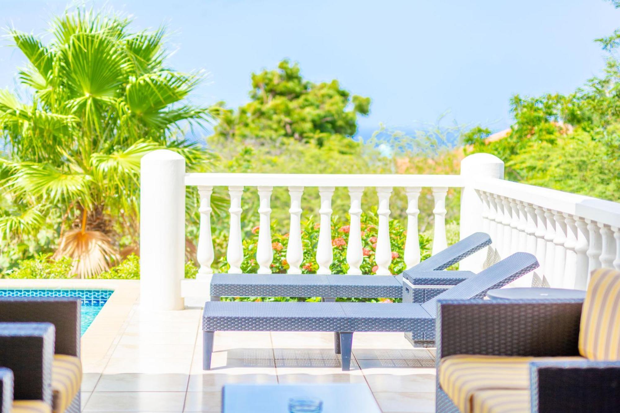 Coral Estate Rentals Willibrordus ภายนอก รูปภาพ