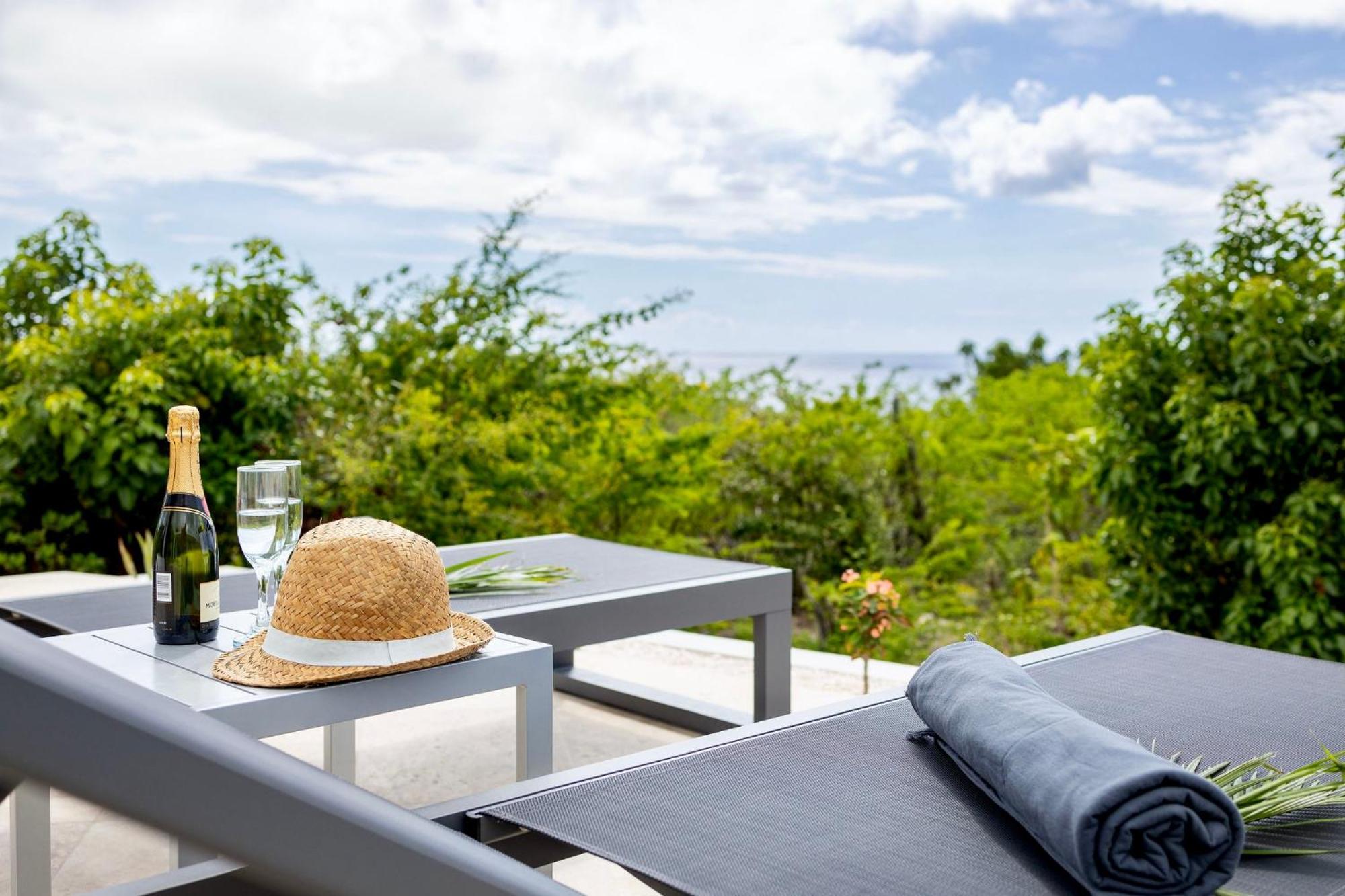 Coral Estate Rentals Willibrordus ภายนอก รูปภาพ